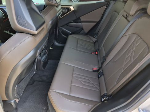 Used 2025 BMW X3 xDrive30i w/ Premium Package AWD/4WD image 18