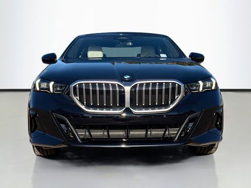 New 2026 BMW 530i w/ M Sport Package image 8