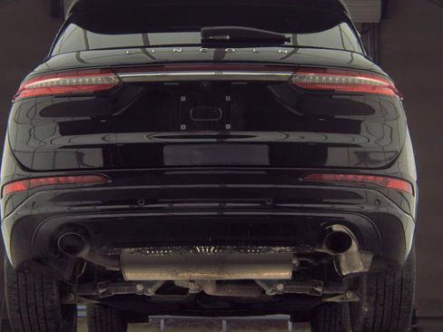 Used 2021 Lincoln Corsair Reserve AWD/4WD image 7