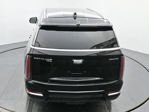 New 2026 Cadillac Escalade IQL Luxury image 26