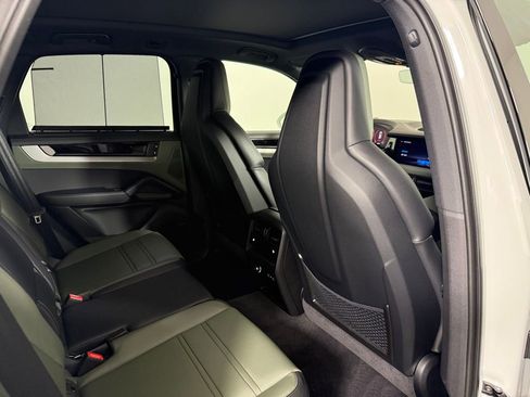 Certified 2026 Porsche Cayenne S image 17