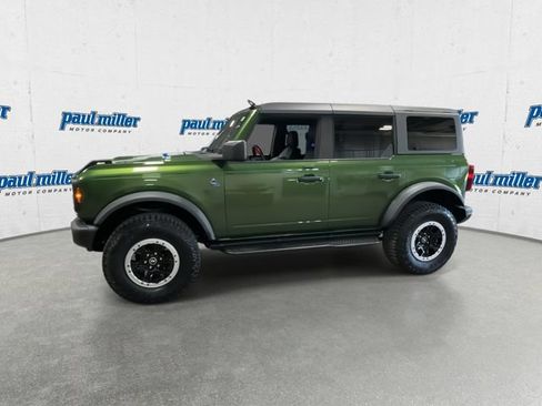 Certified 2023 Ford Bronco Black Diamond w/ Sasquatch Package AWD/4WD image 6