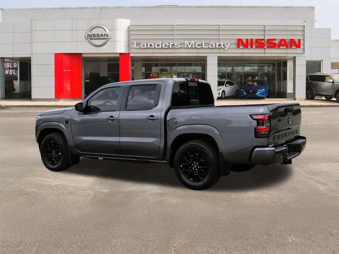 New 2026 Nissan Frontier SV w/ SV Convenience Package RWD image 5