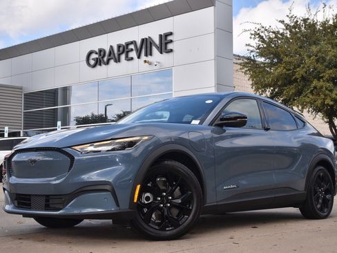 Certified 2024 Ford Mustang Mach-E Select w/ Comfort Package Lite image 2