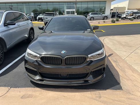 Used 2020 BMW M550i xDrive image 2