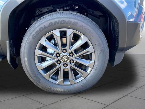 New 2027 Toyota Land Cruiser w/ Premium Package AWD/4WD image 11