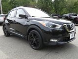 Used 2019 Nissan Kicks SR w/ SR Premium Package image 4