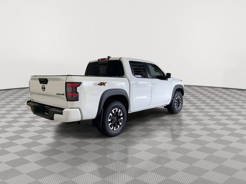 Used 2022 Nissan Frontier PRO-4X image 10