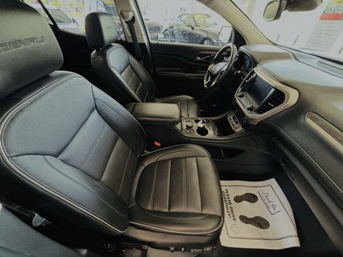 Used 2022 GMC Acadia Denali AWD/4WD image 29