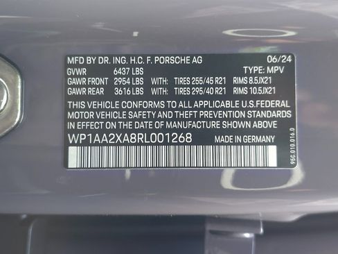 Used 2024 Porsche Macan 4 Electric AWD/4WD image 64