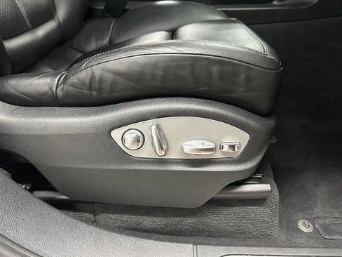 Used 2012 Porsche Cayenne S image 26