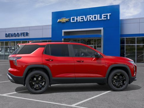 New 2026 Chevrolet Equinox LT w/ Midnight Edition AWD/4WD image 29