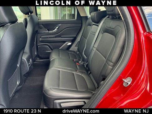 Used 2024 Lincoln Corsair AWD w/ Equipment Group 101A image 21