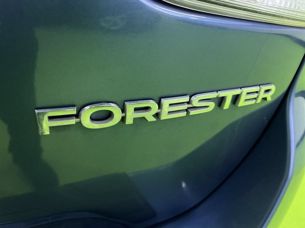 Used 2020 Subaru Forester Premium AWD/4WD image 13