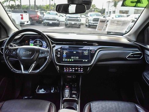 Used 2023 Chevrolet Bolt EUV LT w/ Convenience Package image 12