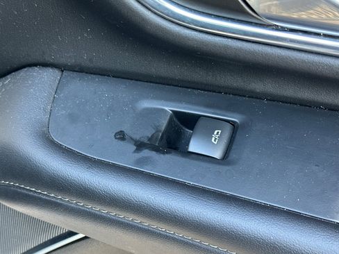 Used 2021 Chevrolet Tahoe Z71 w/ Rear Media and Nav Package image 22