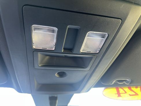 Used 2024 RAM 1500 Warlock RWD image 34