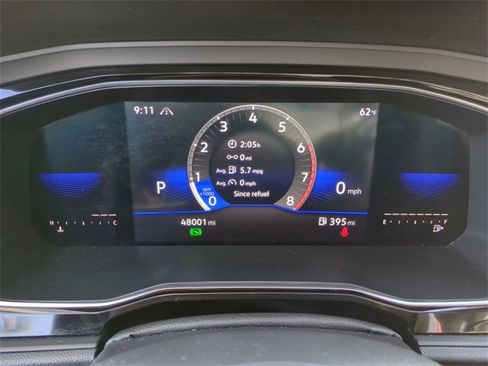 Certified 2023 Volkswagen Jetta SE w/ Panoramic Sunroof Package image 31