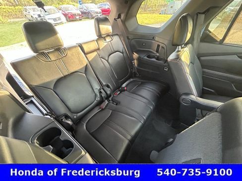Certified 2025 Honda Pilot TrailSport image 28