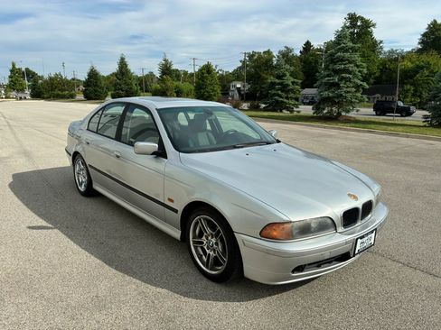Used 2000 BMW 540i Sedan RWD image 3