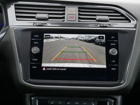 Certified 2024 Volkswagen Tiguan Wolfsburg Edition image 31