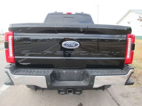 Used 2024 Ford F250 Lariat AWD/4WD image 8