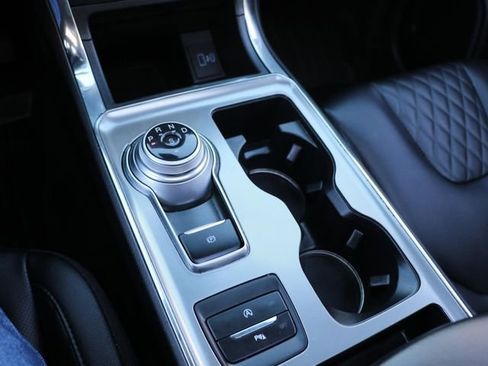 Used 2024 Ford Edge Titanium w/ Equipment Group 301A image 24