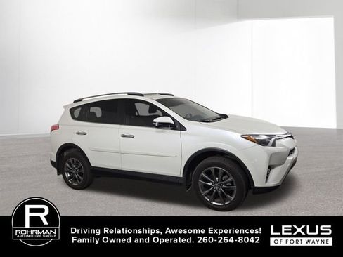 Used 2018 Toyota RAV4 Limited w/ Protection Package FWD image 6