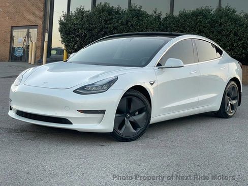 Used 2019 Tesla Model 3 Standard Range Plus image 29