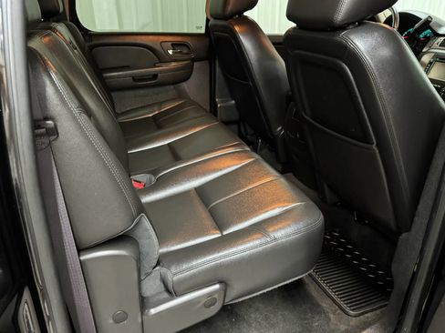 Used 2012 Chevrolet Silverado 3500 LTZ w/ LTZ Plus Package AWD/4WD image 17