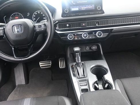 Used 2024 Honda Civic Sport image 18