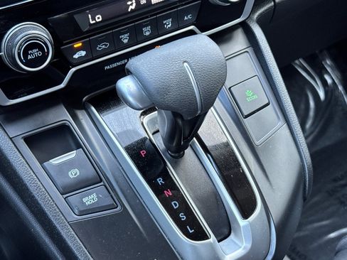 Used 2019 Honda CR-V LX image 16