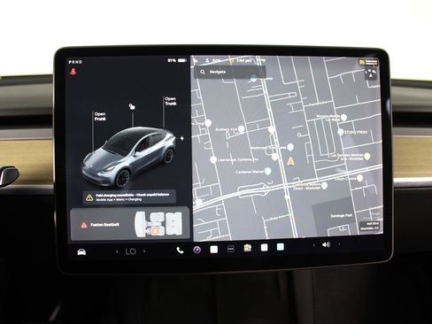 Used 2021 Tesla Model Y Long Range image 14