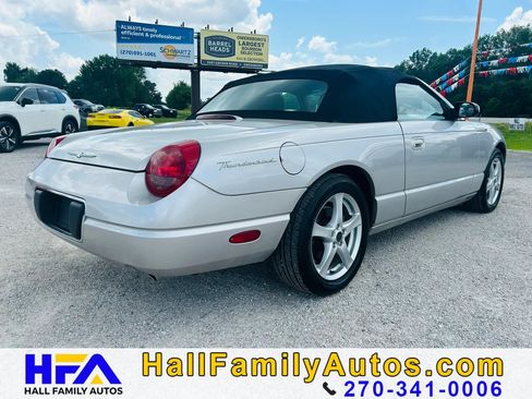 Used 2005 Ford Thunderbird RWD image 8