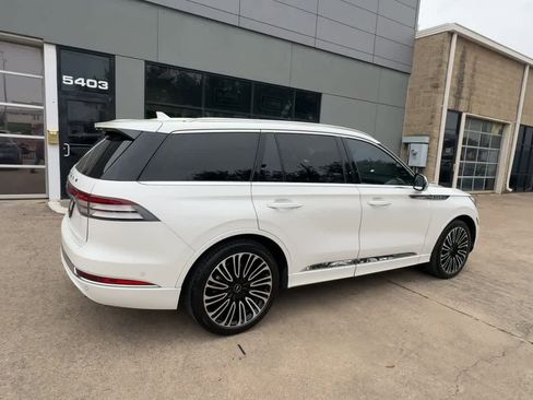 Used 2022 Lincoln Aviator Black Label w/ Dynamic Handling Package image 8