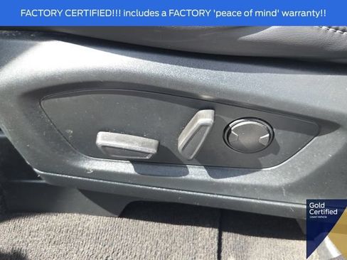 Used 2023 Ford Explorer XLT w/ Equipment Group 202A AWD/4WD image 28