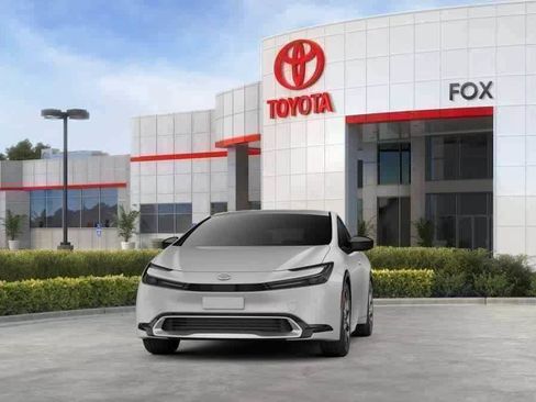 New 2026 Toyota Prius Plug-In Hybrid FWD image 18