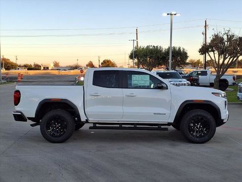 New 2026 GMC Canyon Elevation image 2