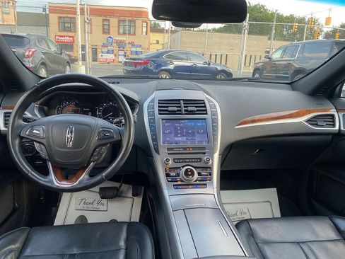 Used 2020 Lincoln MKZ Reserve w/ Elements Package AWD/4WD image 25