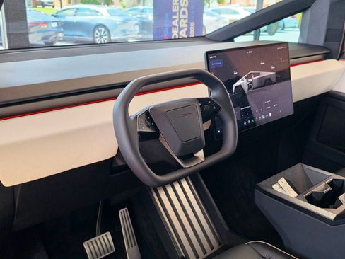 Used 2024 Tesla Cybertruck AWD Crew Cab image 14
