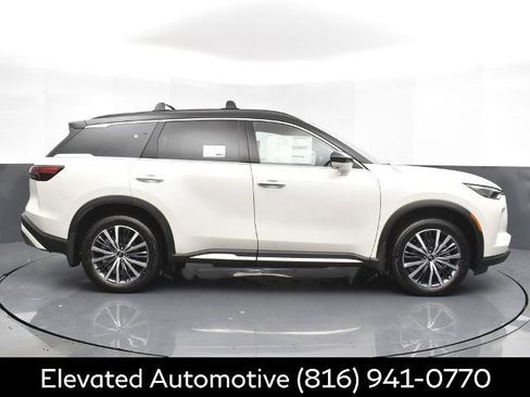Certified 2025 INFINITI QX60 Autograph w/ Cargo Package image 4
