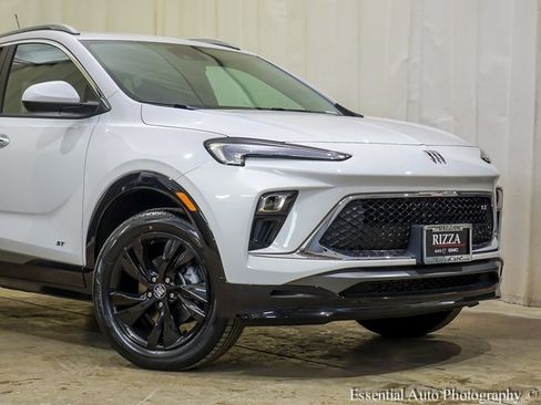 New 2026 Buick Encore GX Sport Touring image 2