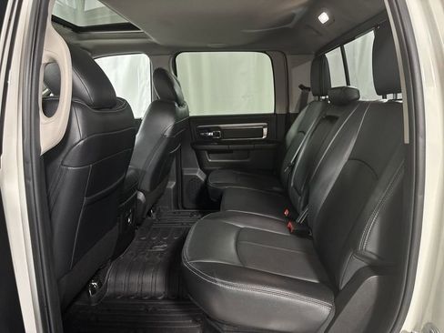 Used 2018 RAM 2500 Laramie w/ Sport Appearance Group image 31