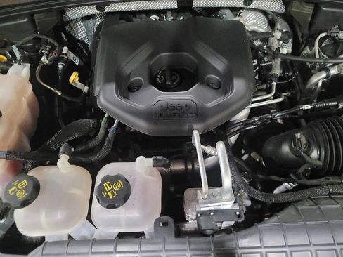 Used 2022 Jeep Grand Cherokee Limited 4xe image 30