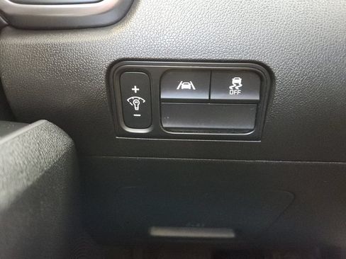 Used 2023 Kia Sorento AWD image 25