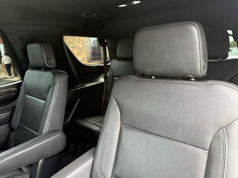 Used 2023 Chevrolet Tahoe LT RWD image 16