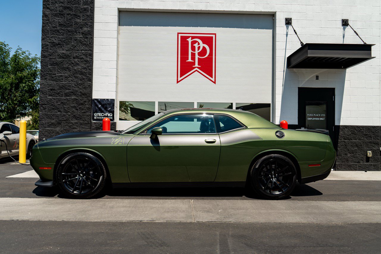 Used 2022 Dodge Challenger R/T w/ T/A Package RWD image 8