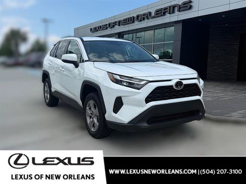 Used 2025 Toyota RAV4 XLE FWD image 1