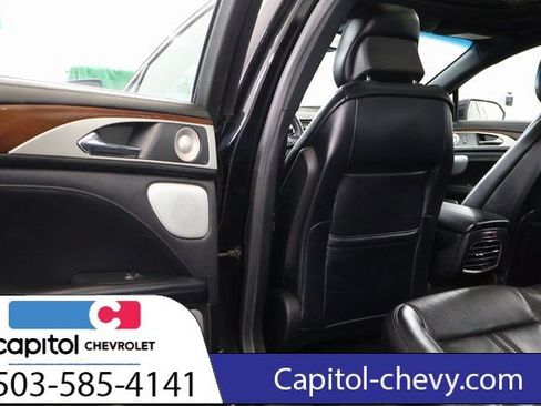 Used 2019 Lincoln MKZ Reserve w/ Luxury Package image 28