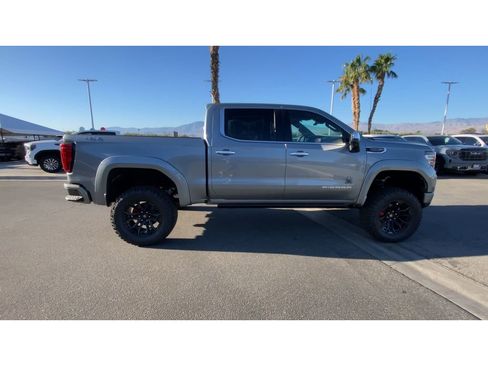 New 2025 GMC Sierra 1500 SLT w/ SLT Premium Plus Package image 9